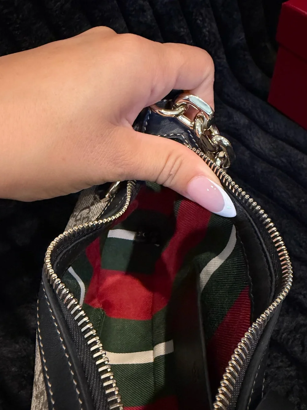 Gucci Beige GG Canvas Shoulder Bag with Gold Chain Trim